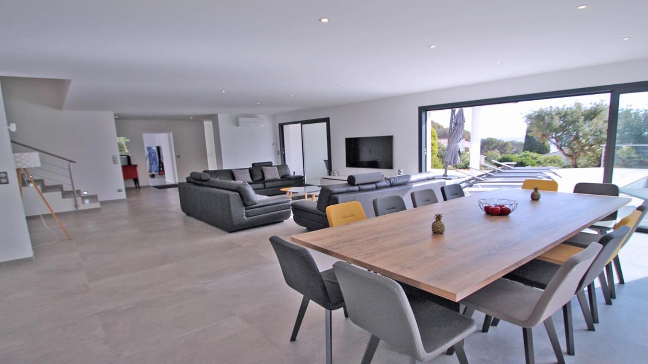 לס איסאמברה Villa Chantoiseau מראה חיצוני תמונה
