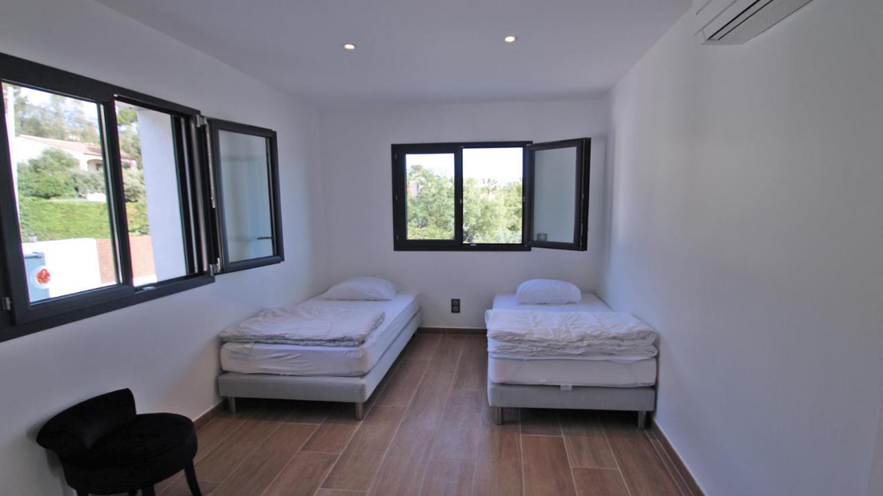 לס איסאמברה Villa Chantoiseau מראה חיצוני תמונה